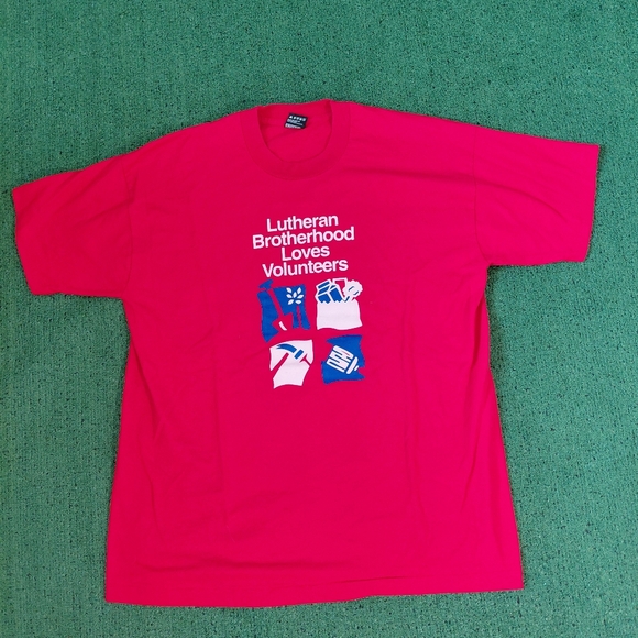 VINTAGE Lutheran Brotherhood Loves Volunteers T Shirt Size XL - Picture 1 of 5